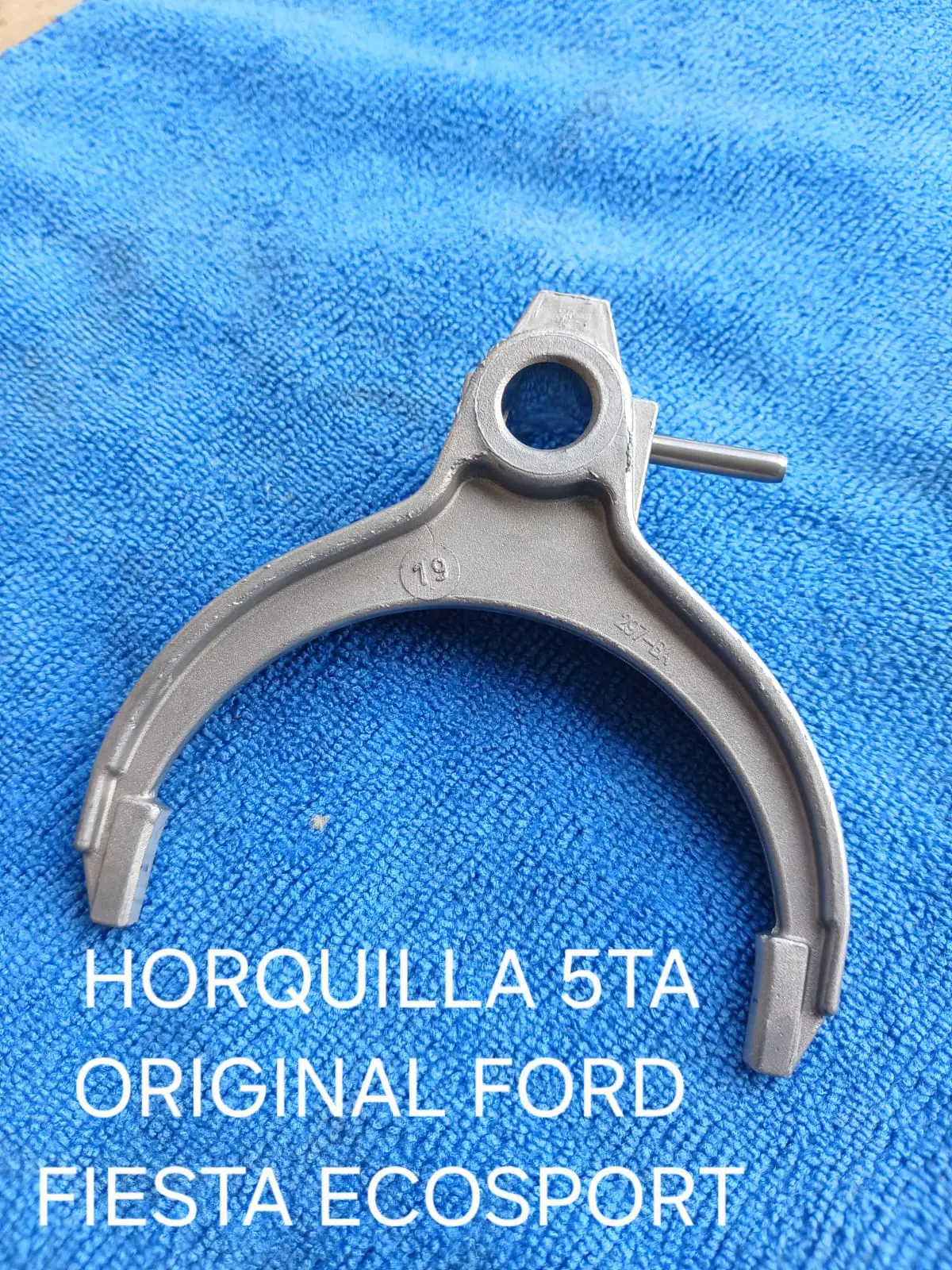 Horquilla 5ta (original) Ford Fiesta, EcoSport – Transmisiones Panamericana