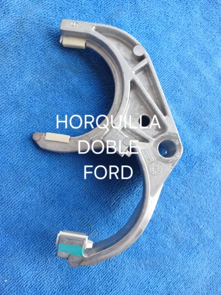 Horquilla doble Ford – Transmisiones Panamericana